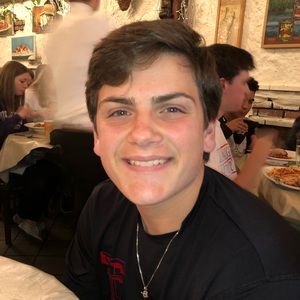 Meet your Posher, Christian